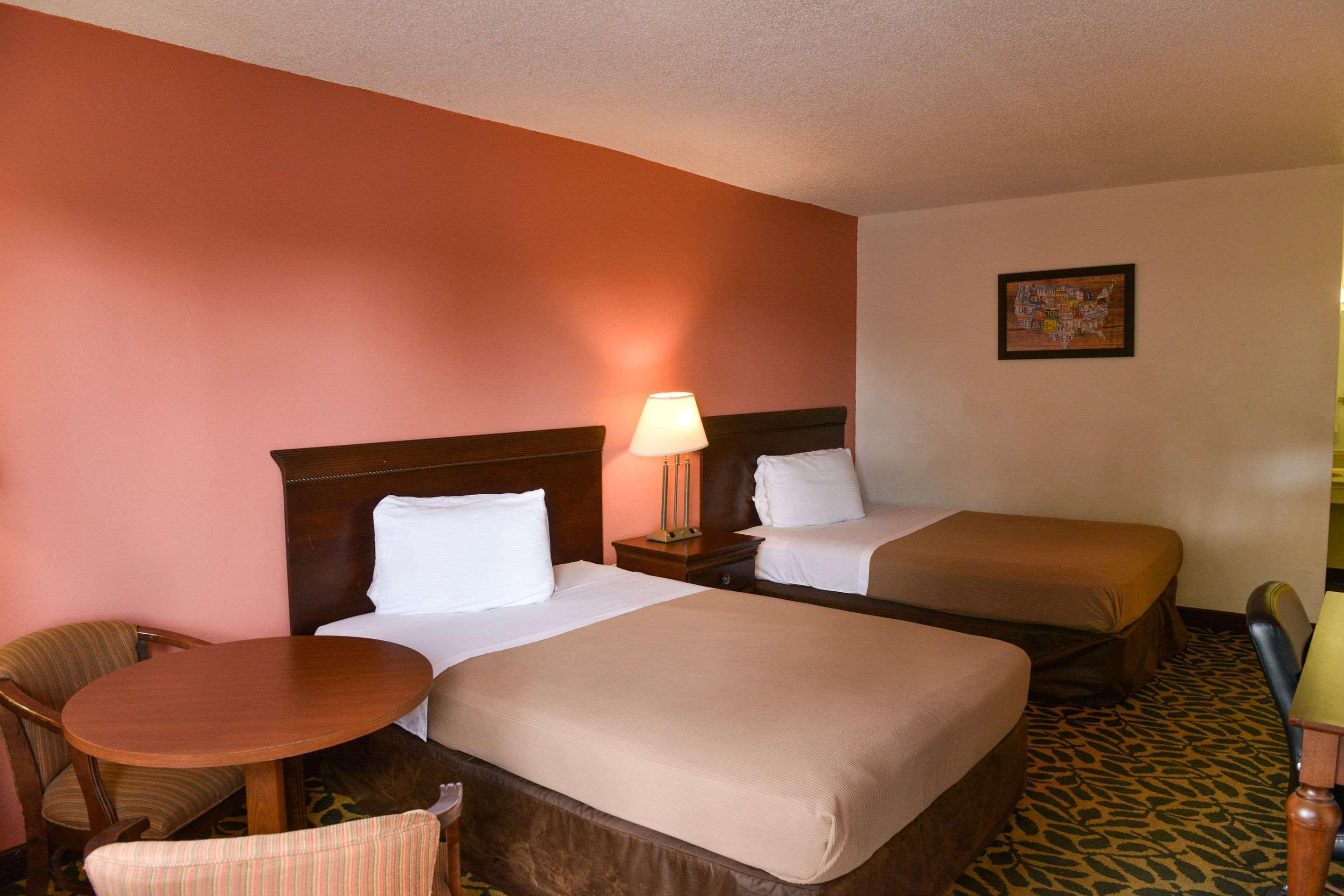 Econo Lodge North Норт-Форт-Маєрс Екстер'єр фото